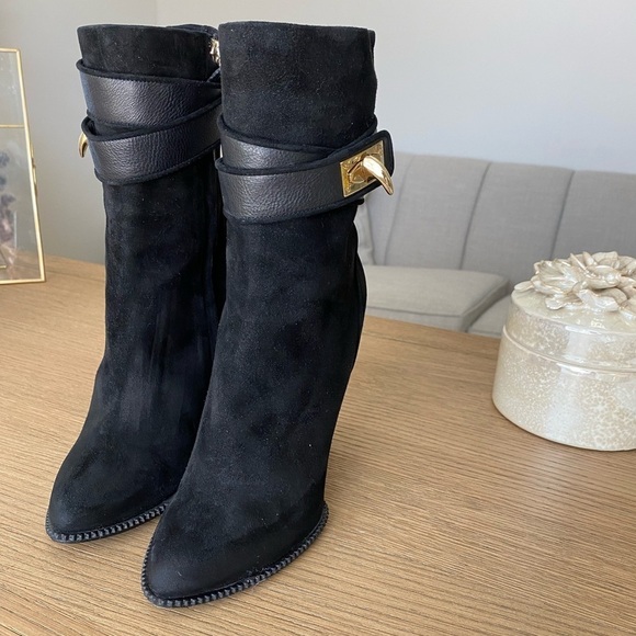 Givenchy Shark low suede wedge boots - Picture 4 of 8